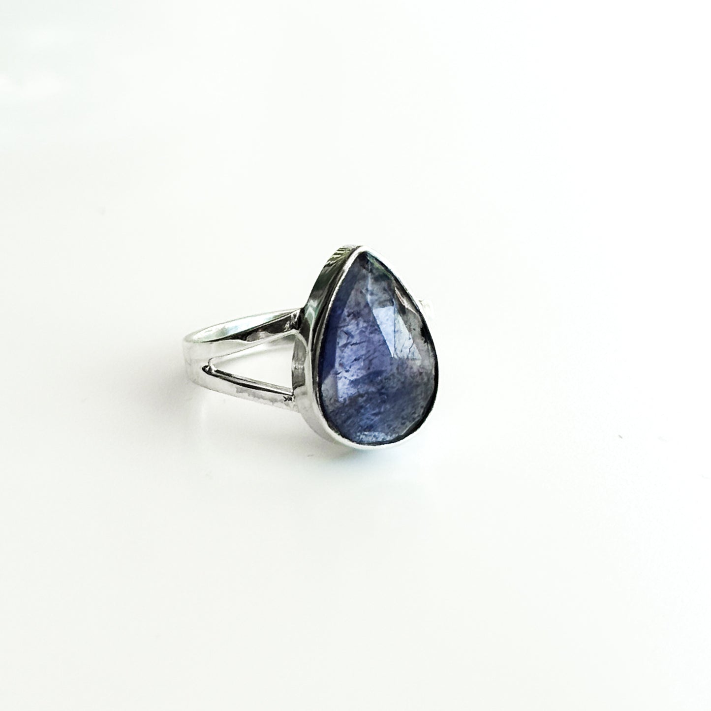 Merelani Teardrop ring