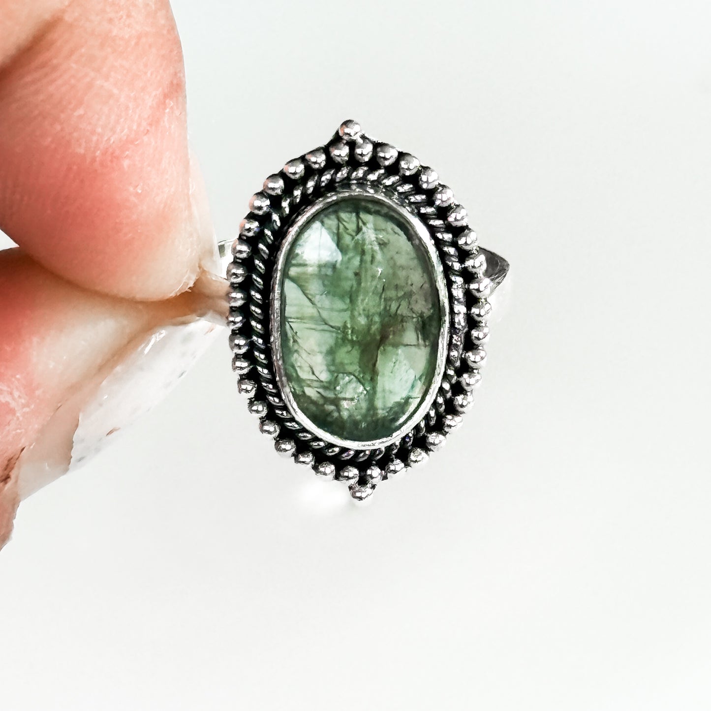 Verdant Oval Ring