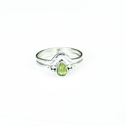 August Ring
